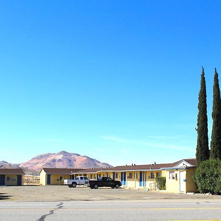 Palm Inn Mojave Exterior photo